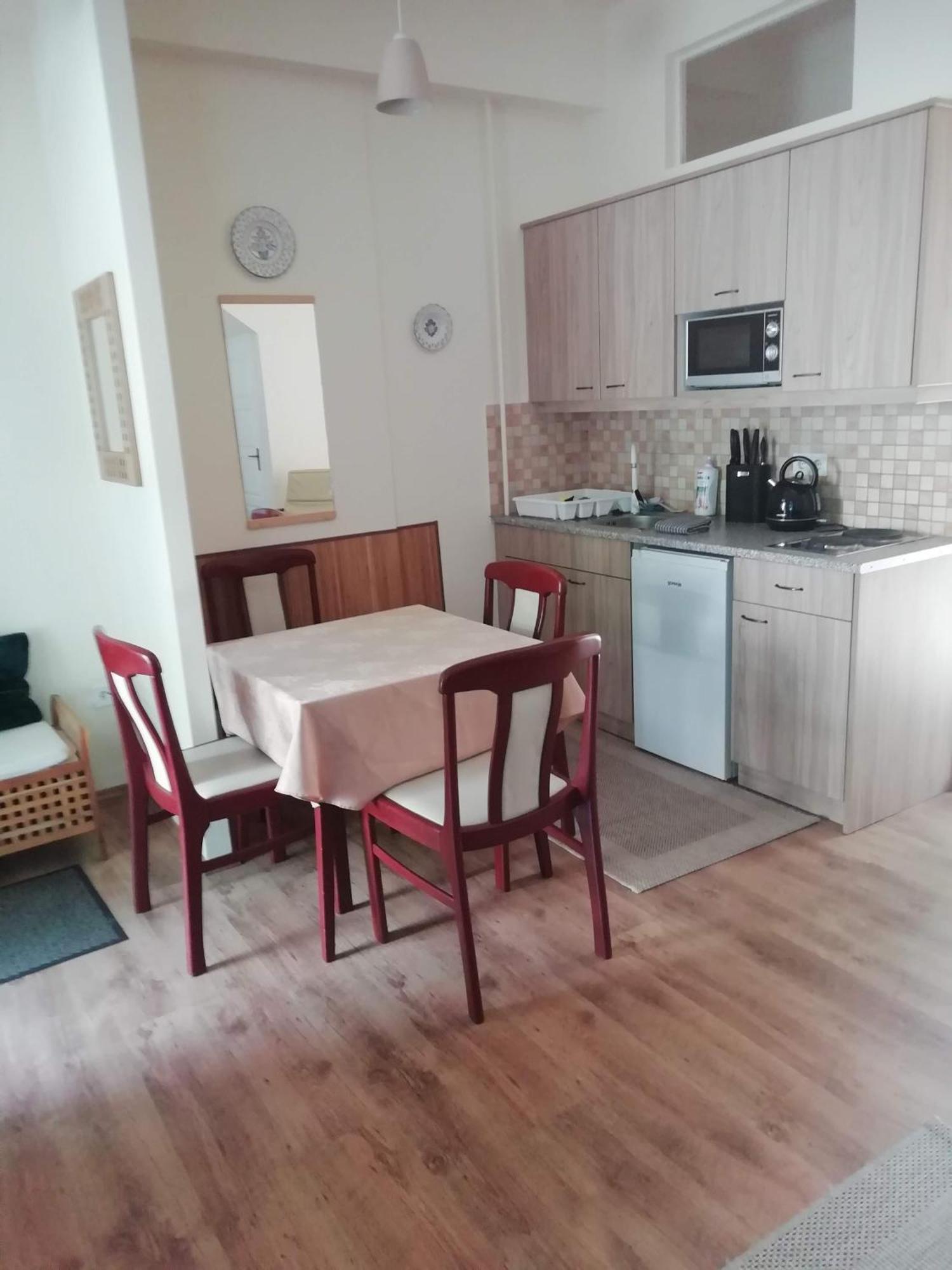 Céhmesterek apartman Eger Exterior foto